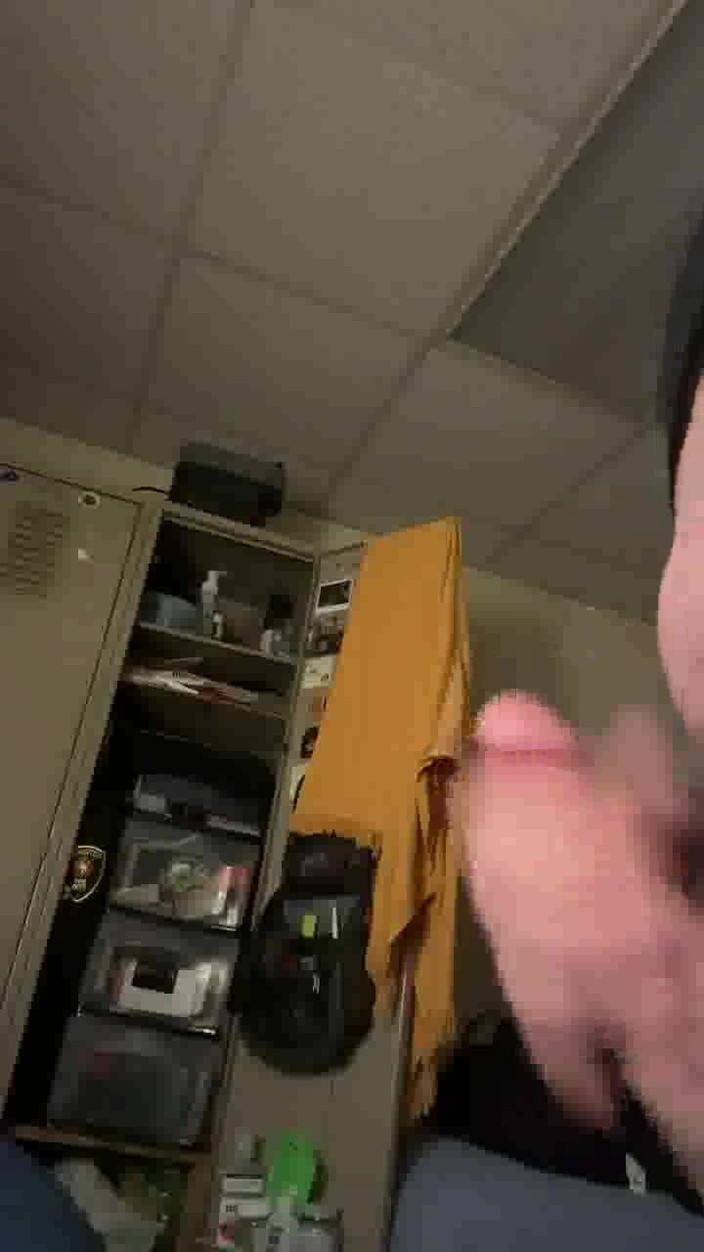 Tatted Daddy: Cumshot