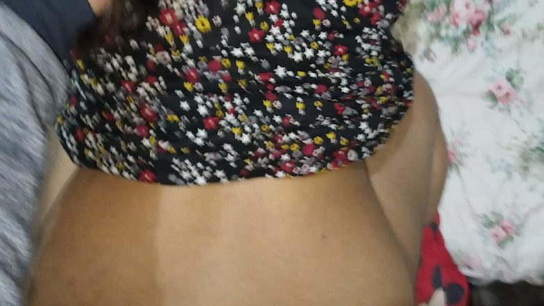 Sairaxsaim: 내 보지를 법으로 오빠에게 따먹어