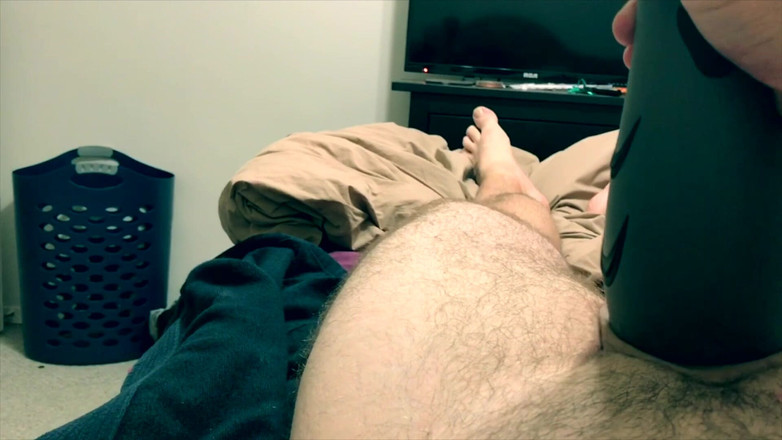 Truridge: Mai multe clipuri cu masturbare și ejaculare