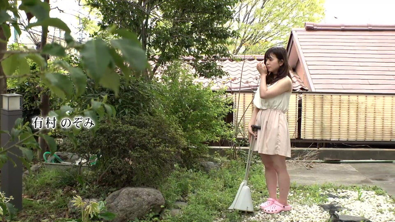 Eagle-Special: Жена, которая доволен тем, что ее свеща используют в качестве секс-инструмента - потный язык и поцелуи, секс с поцелуями в середине лета