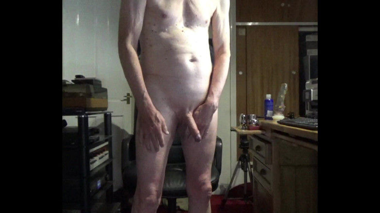 bigears: April 13th Live Cumshow