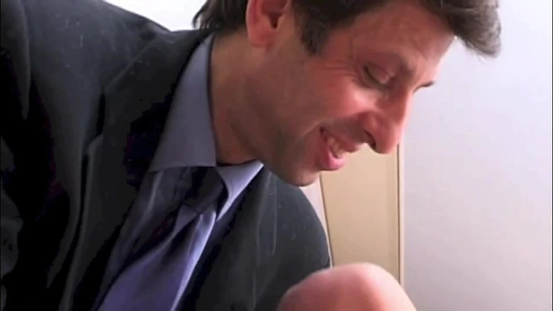 Inhonorof porn: Tudo na bunda de Jennifer