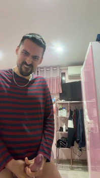 Táta Si Honí a Často Běhá