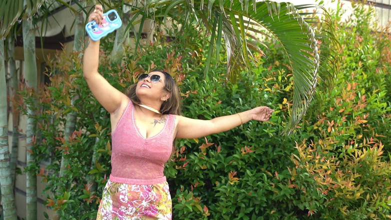 TinaGuia: Tina Nandy with Boyfriend