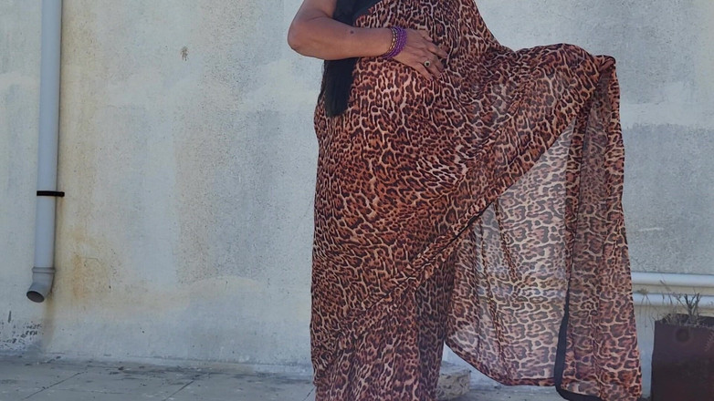 TABOOBREAKERS: バスキングサン アウトドアセルフラブ