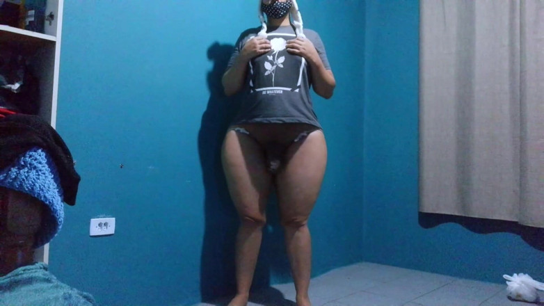 Sissy sapeca studio: Big Ass Tranny