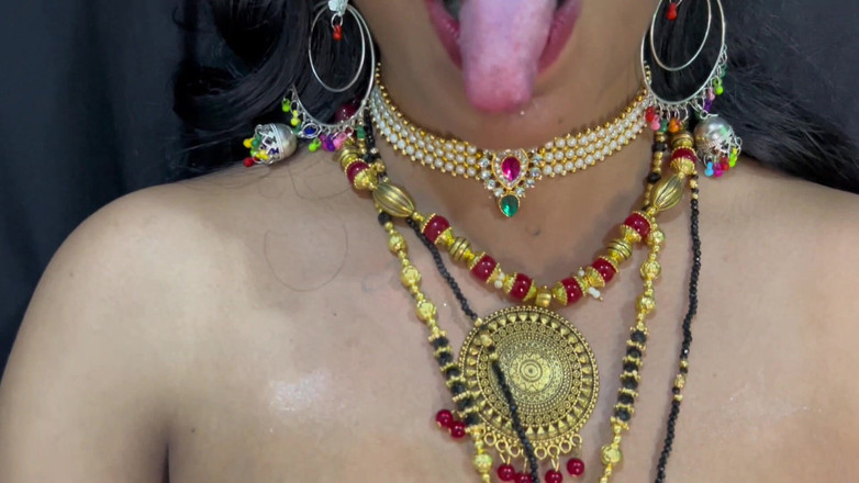 Royalbhabhi: 中出しカップルセックスホットおばさんハンドショーパート3