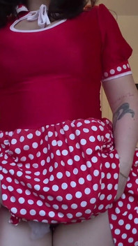 Seducție cu picioarele a lui Tilly Mcreese din anii '50, seducție cu talpă 4K POV așteaptă!