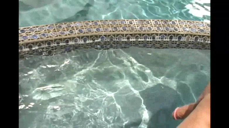 Forte Porno: Beautiful Horny Sluts Fucked Hard in the Swimming Pool