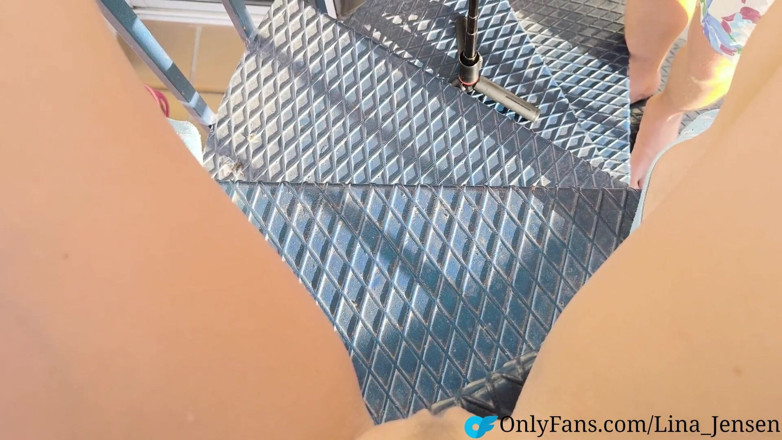 Playwithus: Holiday Risky Public Outdoor Cousy Masturbation, Had to Pee in...