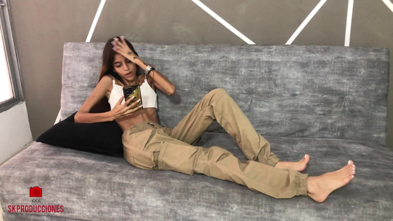 TUflacasex: I Come Home From Studying Super Excited with a Lot...