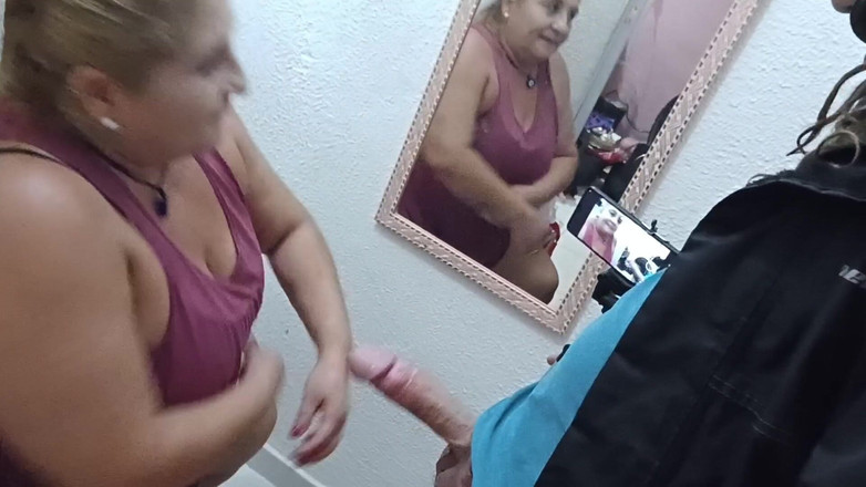 Tomsorte and Loiracasada: बॉस मैं हमेशा खाता हूं।