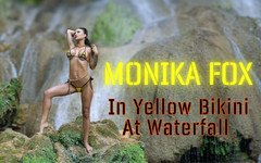 Monika Fox: Monika Fox穿着黄色比基尼在瀑布