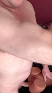 Muscles While I Fuck