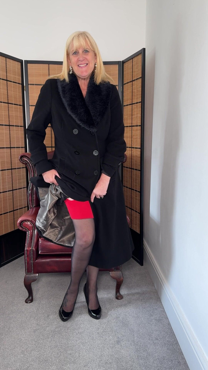 catherinecan69: I’ve Dressed Just for You. No One Will Know