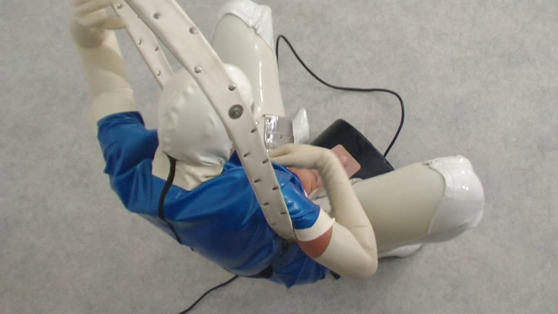 Rubber & Clinic Studio - 1ATOYS: Sybian - 橡胶内射的肛交高潮