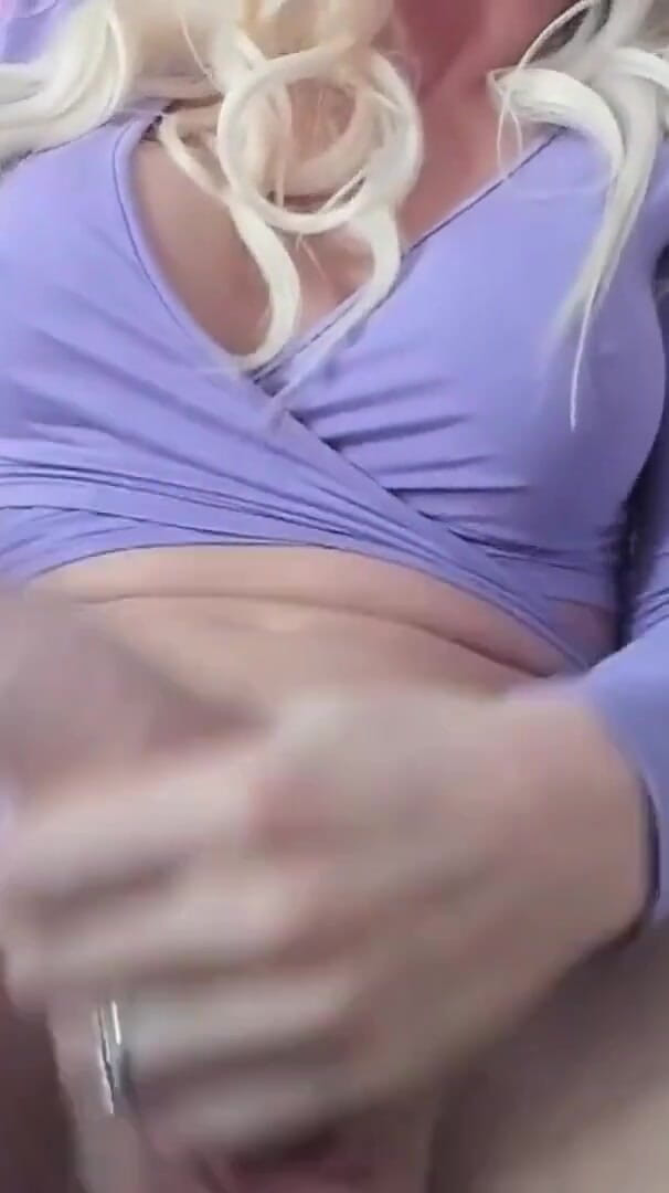 Eva Cumshow (Eva Borisova)