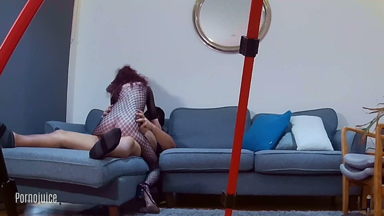 Cheeky UK girls: Scarlett Louise Samples a Black American Senior Citizen Bts Updated...