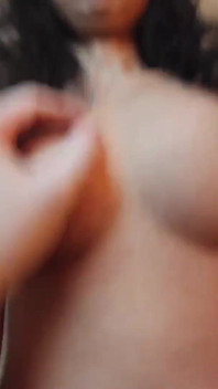 AsianSexDiary napalona Filipina zostaje spuszczana na twarz