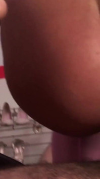Milfs transgresoras realizan con consoladores y una polla real