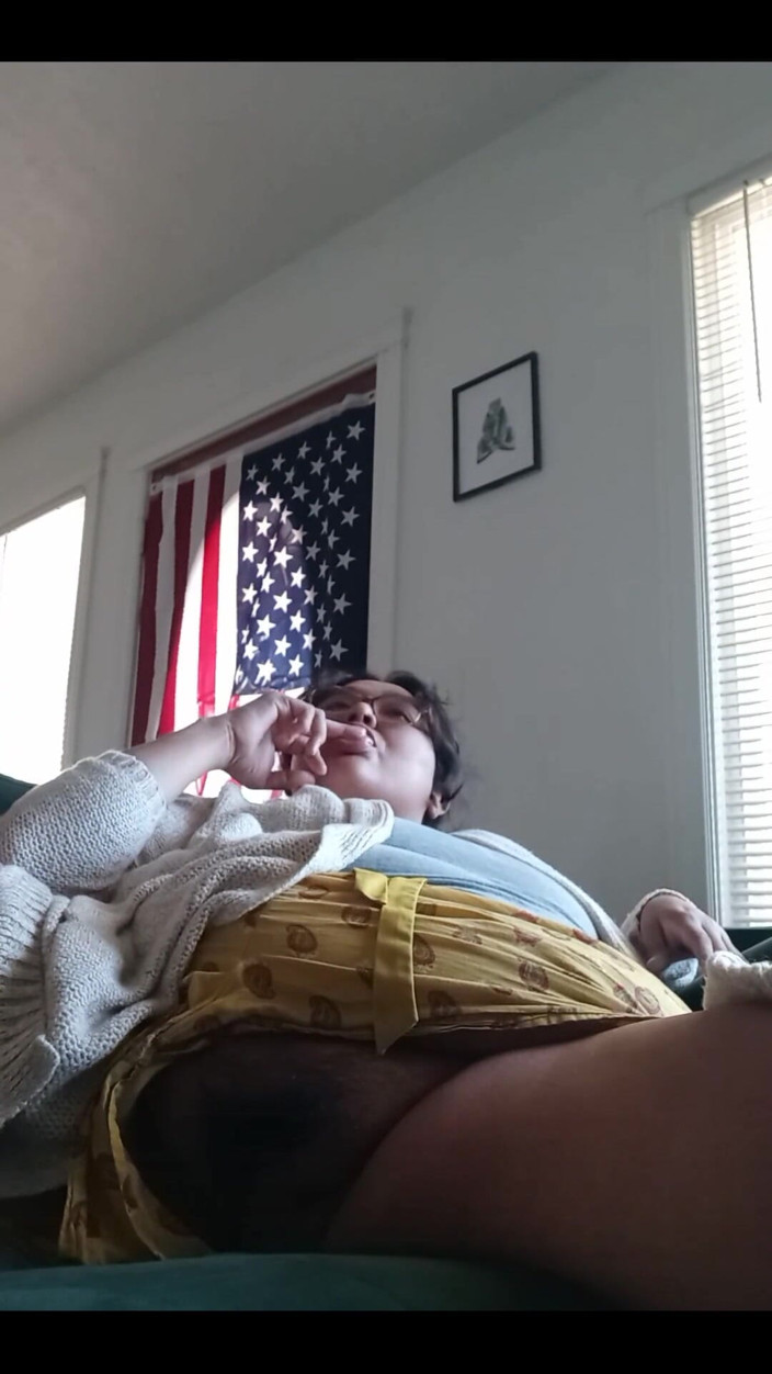 DeesDeepThroat: How I've Been Handling Stress Lately.lol!