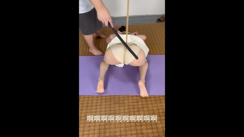 Yanmou: Dream Standing Kneeling Training + Orgasm Part 3