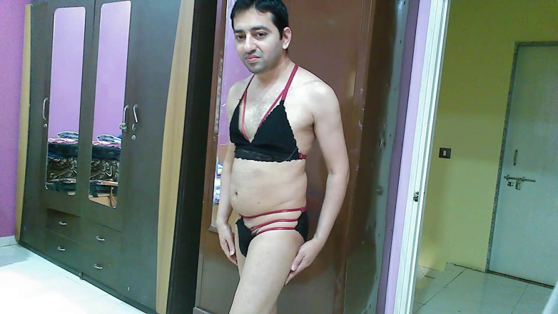 Cute & Nude Crossdresser: Tatlı ve seksi kadın kılıklı kadın kılıklı kadın tatlı lolipop...