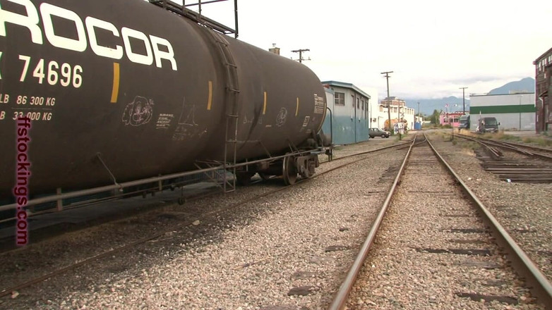 Stocking Videos: Train Train, in calze di nylon a strati - troia di...