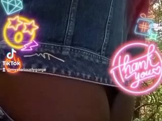 EbonyGoddess: Đi bộ sô cô la