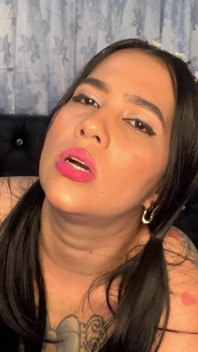 Saya mengalami orgasme kawalan jauh yang sedap dengan Lovense saya