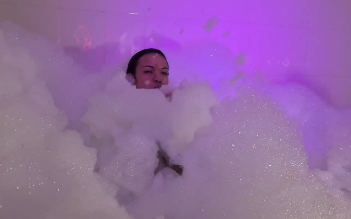 I am Freya Stude: Floating in a Sea of Foam and Fantasy