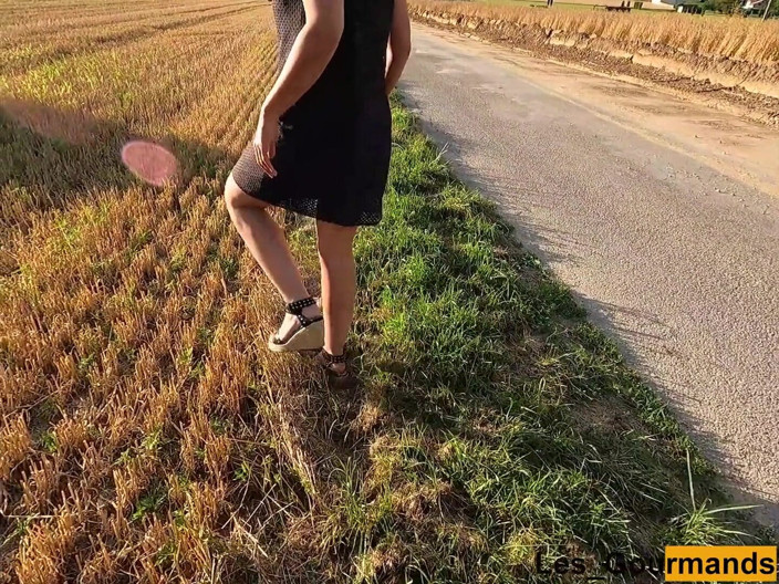 Les Gourmands: On the side of the road with La_Gourmande my stepmother...