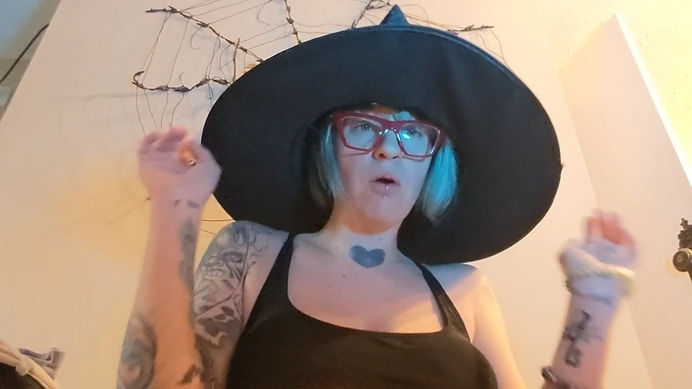 Geeky Femdom: Čarodějnice Jessica Sph