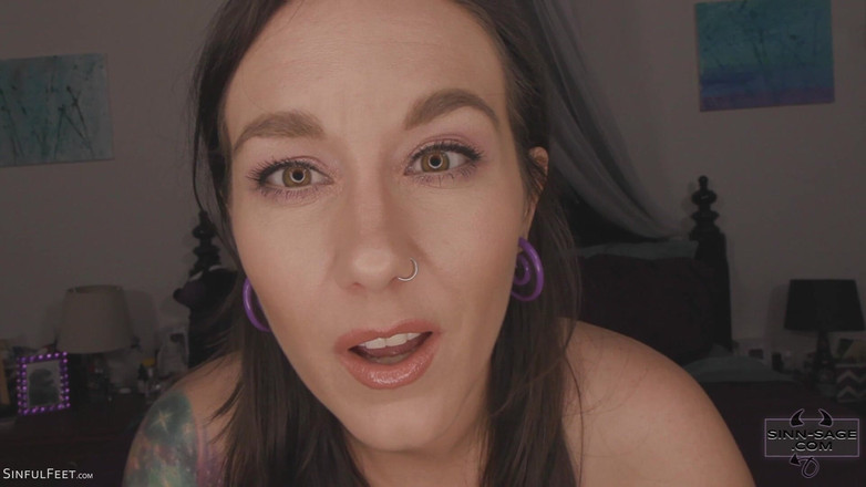 Sinn Sage: Joeye Games मेरे गांड के छेद वाले संस्करण पर वीर्य निकालती है