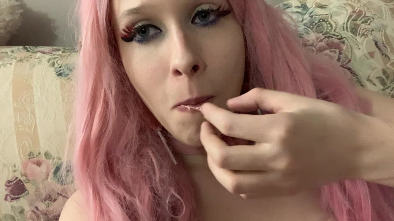 EmoDream1998: Blowing Huge Pink Bubbles