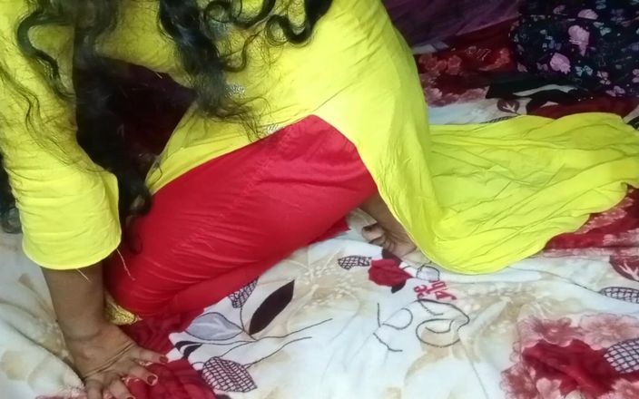Deshi women: 学生 deshi 吮吸老师的小鸡巴并被他性交