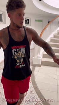 I Discover This Latin Boy in the Elevatormy Big Cock Fucks Him