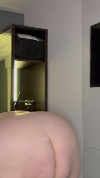 Bbwssbbw se nemohla dočkat, až se svlékne