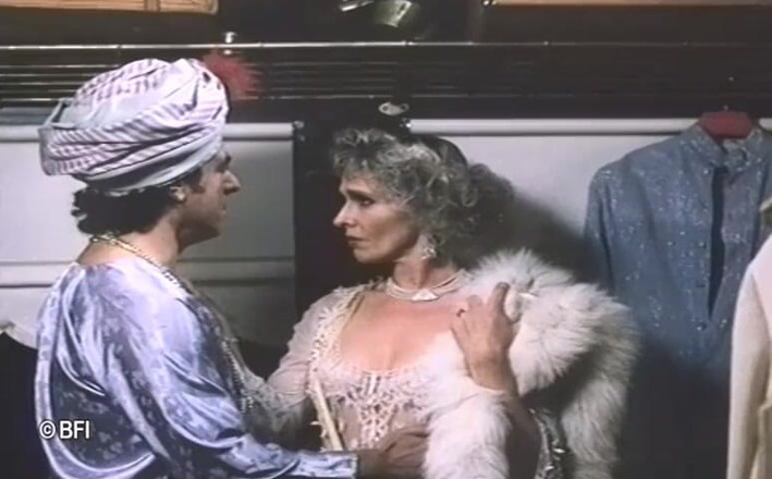 Vintage bedtime stories: Lust on orient express - Dutch subbed
