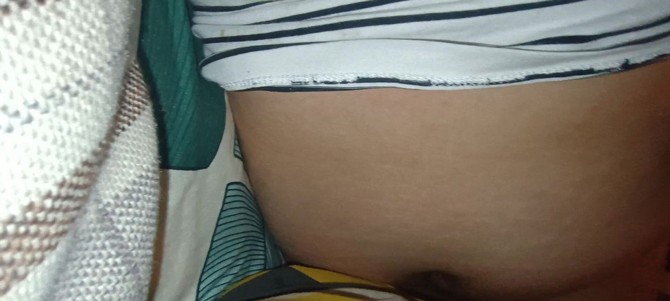 Ionut899: La Media Hermana Está Cansada De La Fiesta