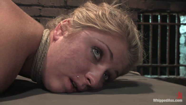 Whipped Ass by Kink: Jaelyn Fox