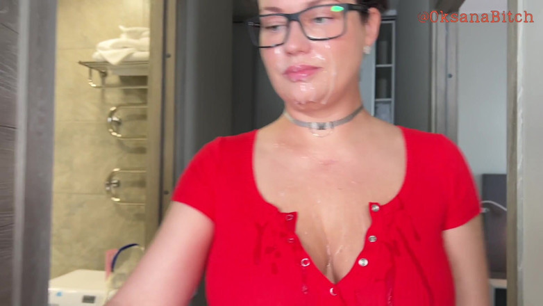 Oksana_Katysheva: นางแมว MILF ร้อนแรงโดนนักเรียน 3 คนเย็ดแรงด้วยควยใหญ่!