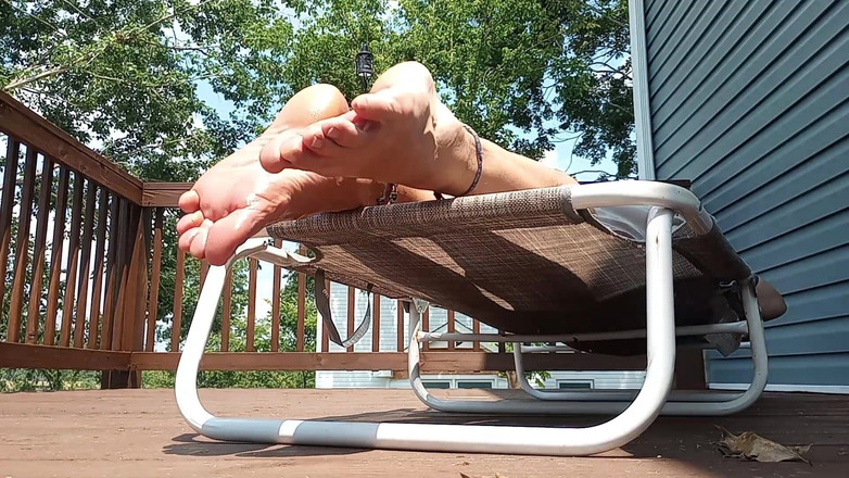Midsouth Foot Fetish: 내 부드러운 남성 발에 대해 어떻게 생각합니까?