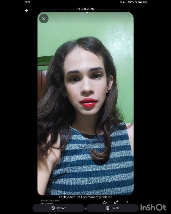 Ivykinky69: 操karl在淋浴和射精。在嘴里