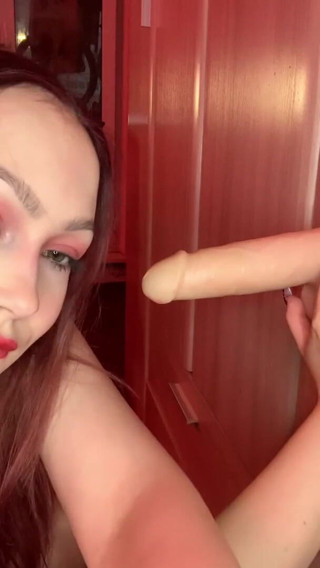 Your Sexy GF: I give a juicy blowjob to a rubber cock watch...