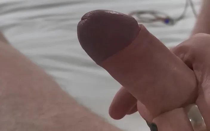 Dirty Talking Guy: Foreskin play with me