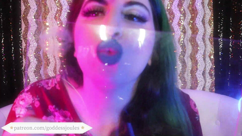 goddessjoules: Fenty Lipstick Kisses Asmr