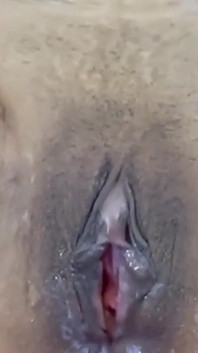 Calda miLF filippina legata, faccia scopata, e riceve un creampie!