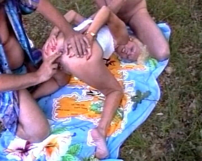 GERMAN PORN CLASSICS: Mature Girls Part 1