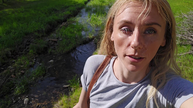 Sav Moolah: Petite Blonde Gets Massive Outdoor Facial
